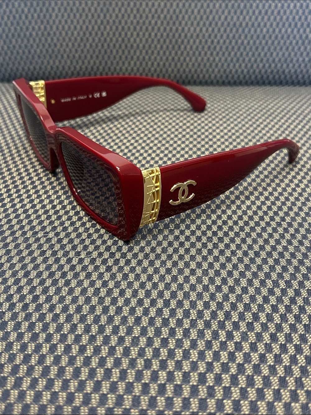 CHANEL Burgundy Rectangular Sunglasses with Gold CC Accent